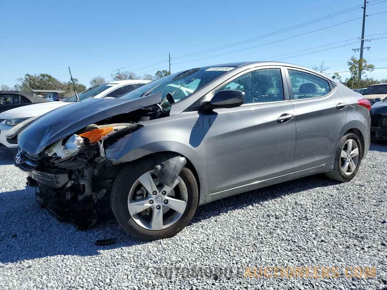 5NPDH4AE7DH446148 HYUNDAI ELANTRA 2013