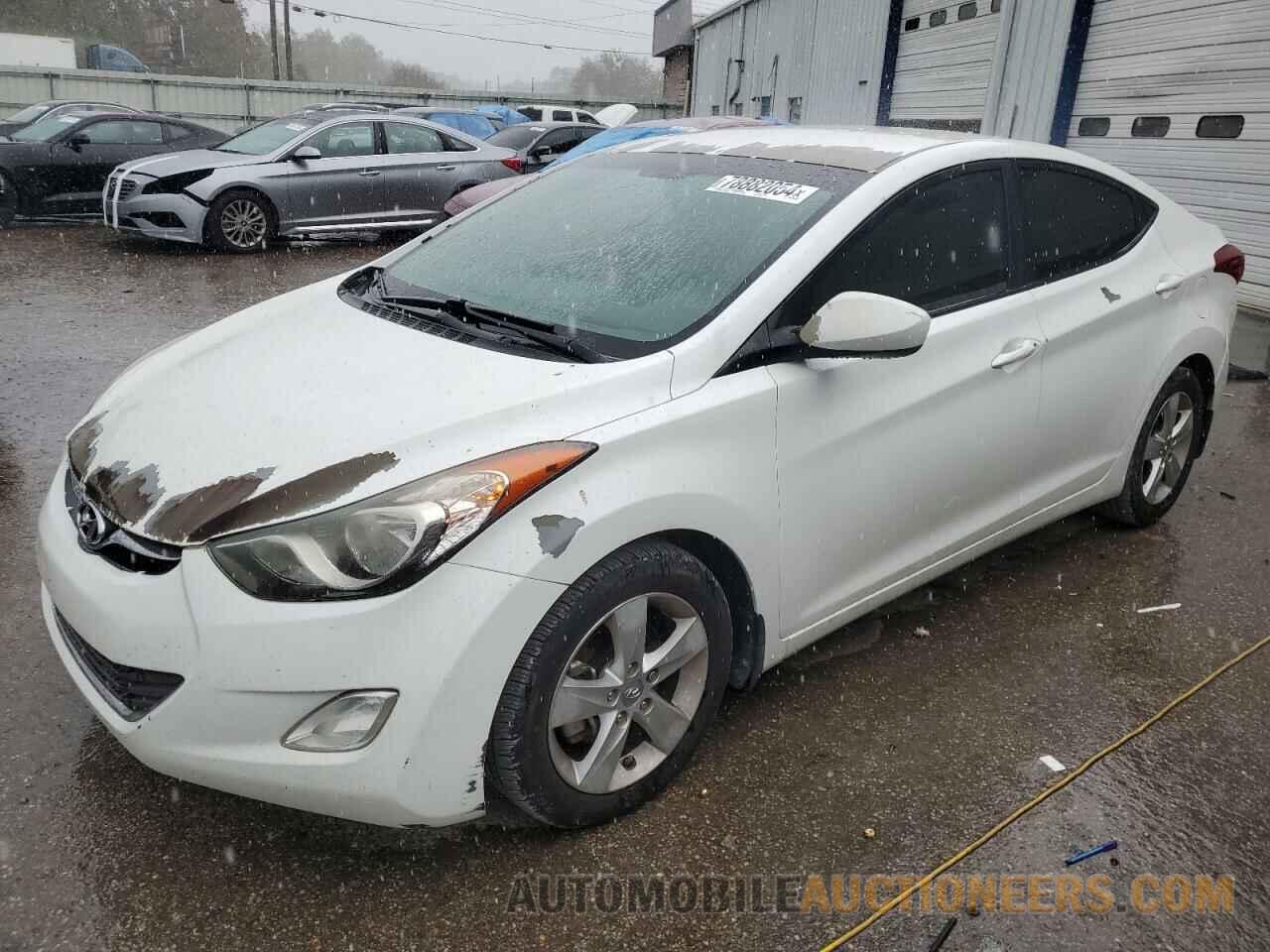 5NPDH4AE7DH448868 HYUNDAI ELANTRA 2013