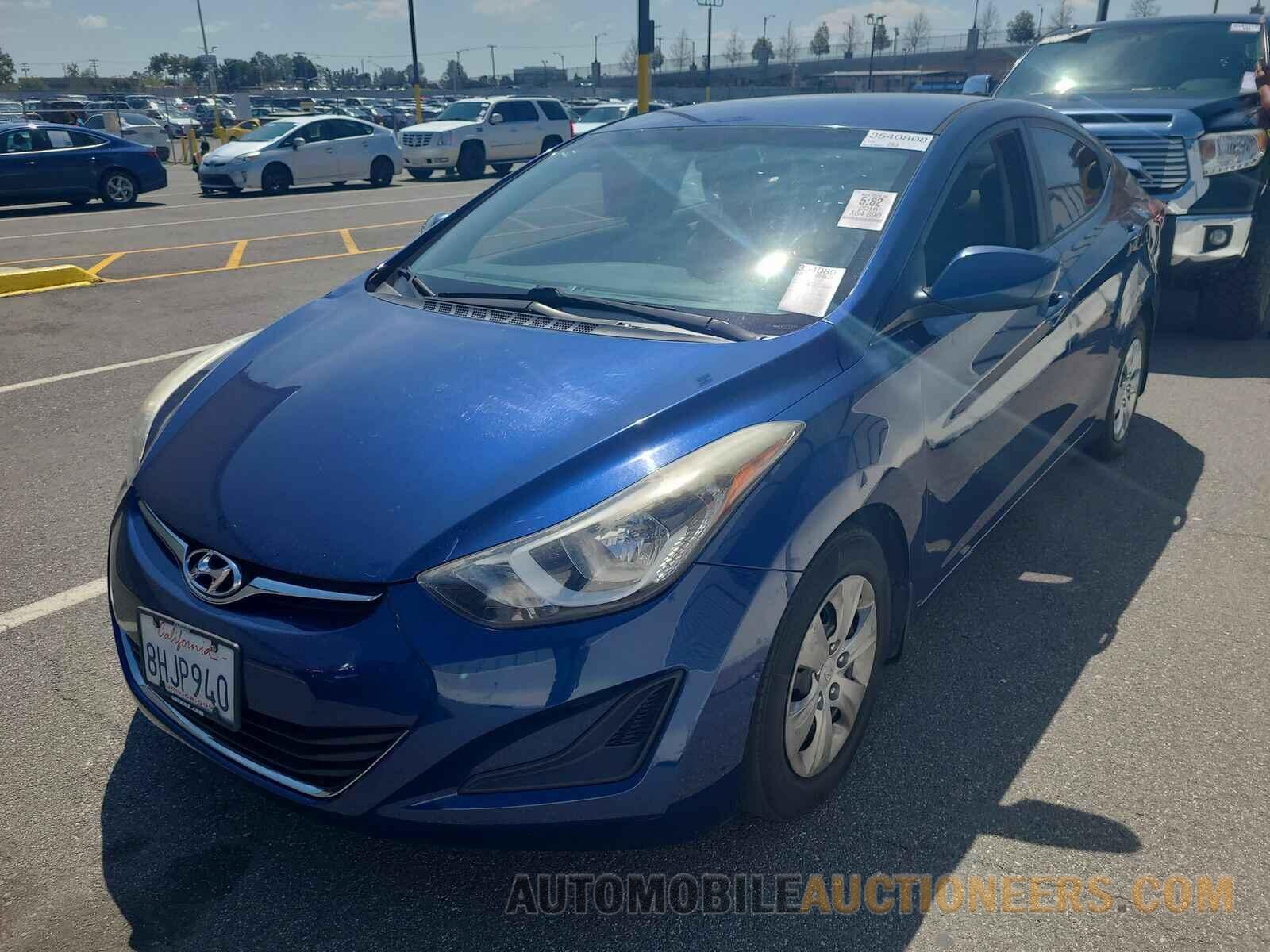 5NPDH4AE7GH734305 Hyundai Elantra SE 2016