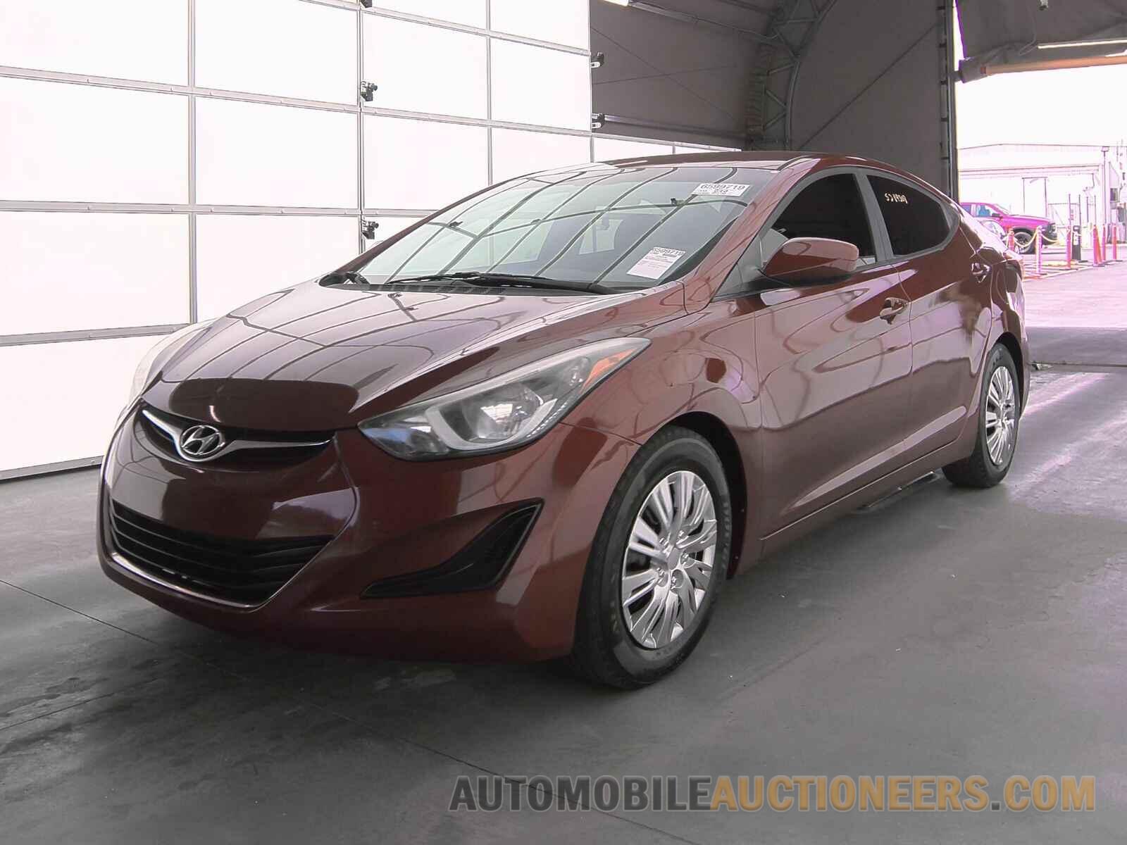 5NPDH4AE7GH782063 Hyundai Elantra SE 2016