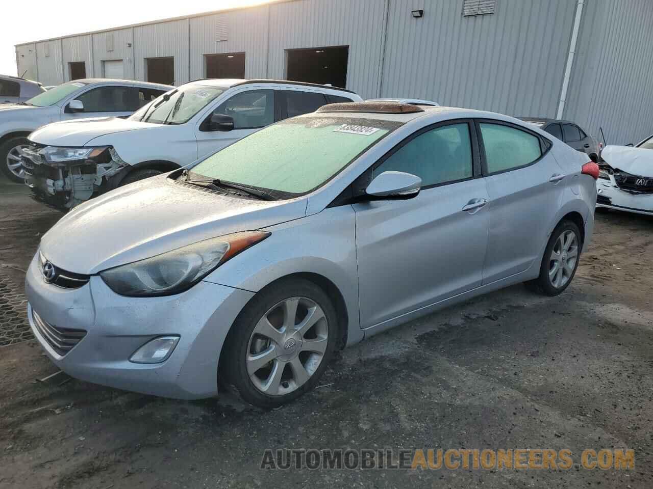 5NPDH4AE8DH171650 HYUNDAI ELANTRA 2013