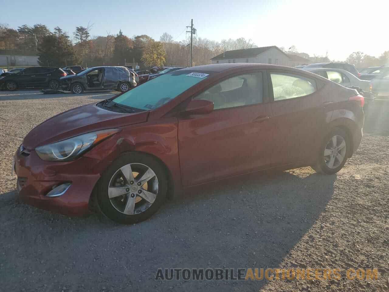 5NPDH4AE8DH430444 HYUNDAI ELANTRA 2013