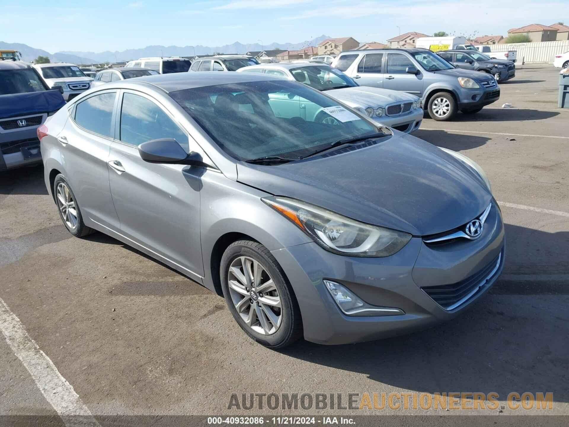 5NPDH4AE8EH492590 HYUNDAI ELANTRA 2014