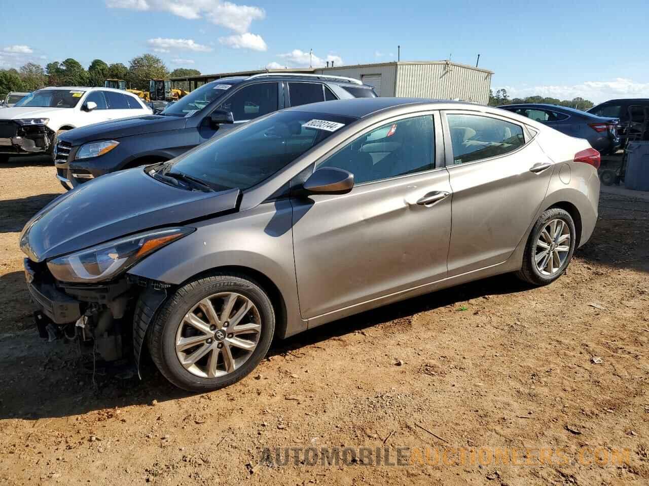 5NPDH4AE8FH586843 HYUNDAI ELANTRA 2015