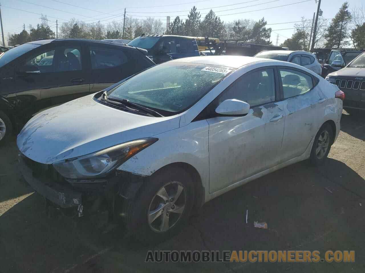 5NPDH4AE8FH601888 HYUNDAI ELANTRA 2015