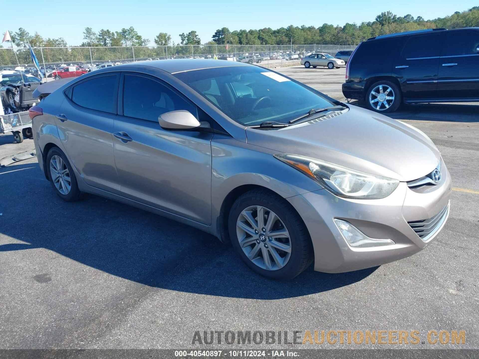 5NPDH4AE8FH612499 HYUNDAI ELANTRA 2015