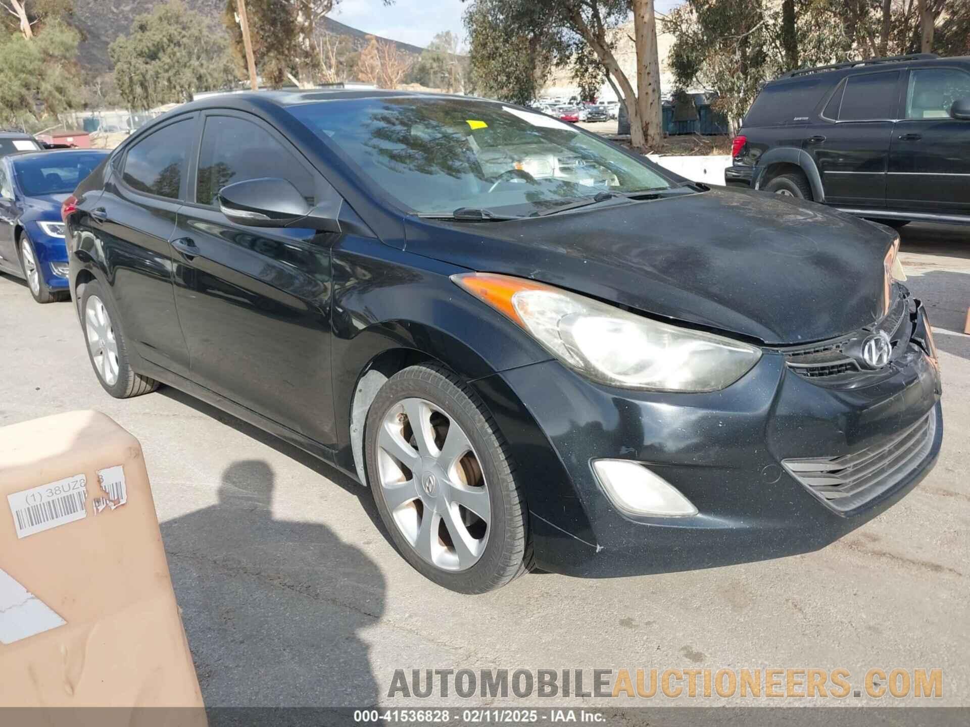 5NPDH4AE9BH051756 HYUNDAI ELANTRA 2011