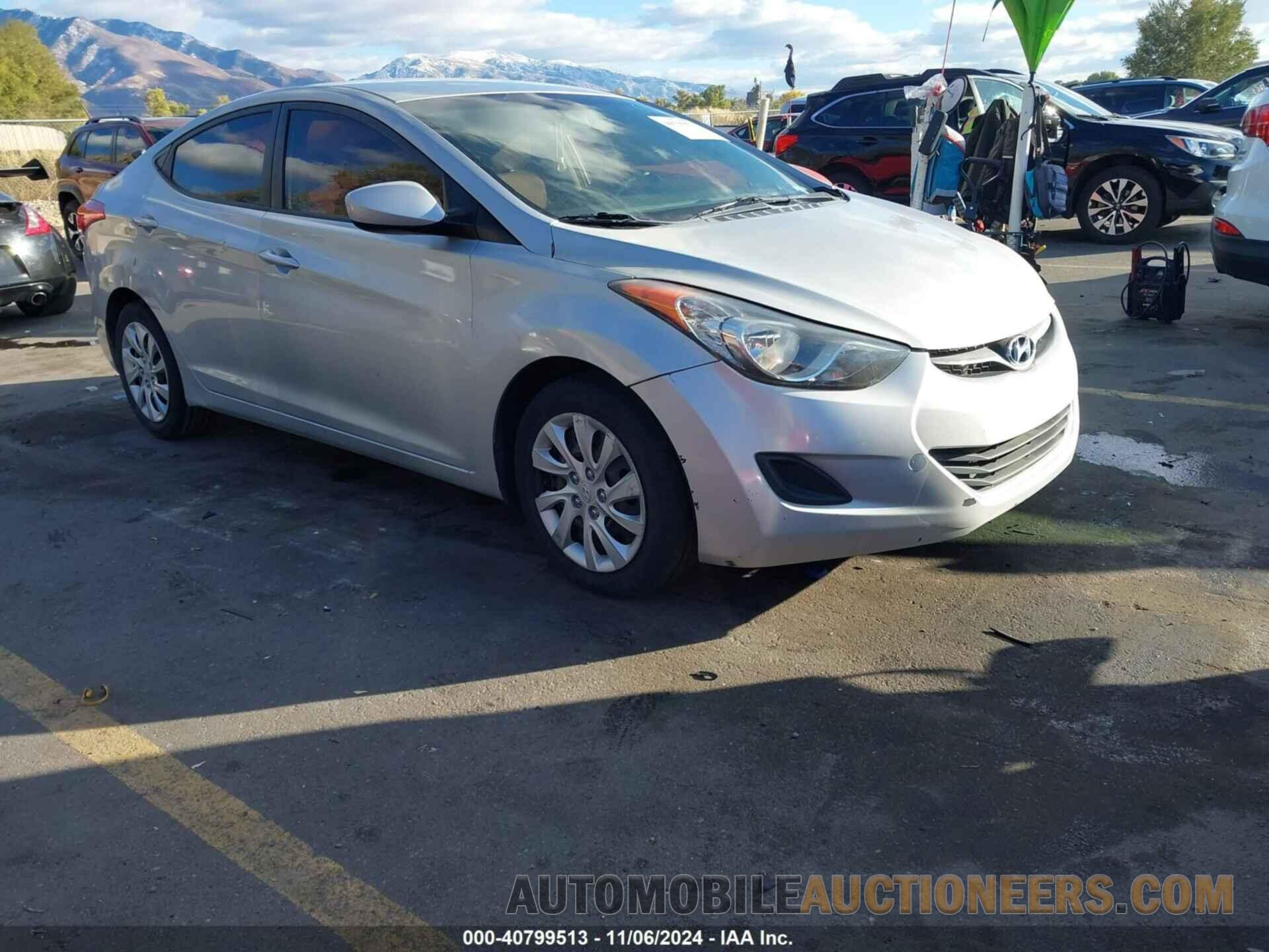 5NPDH4AE9CH065688 HYUNDAI ELANTRA 2012