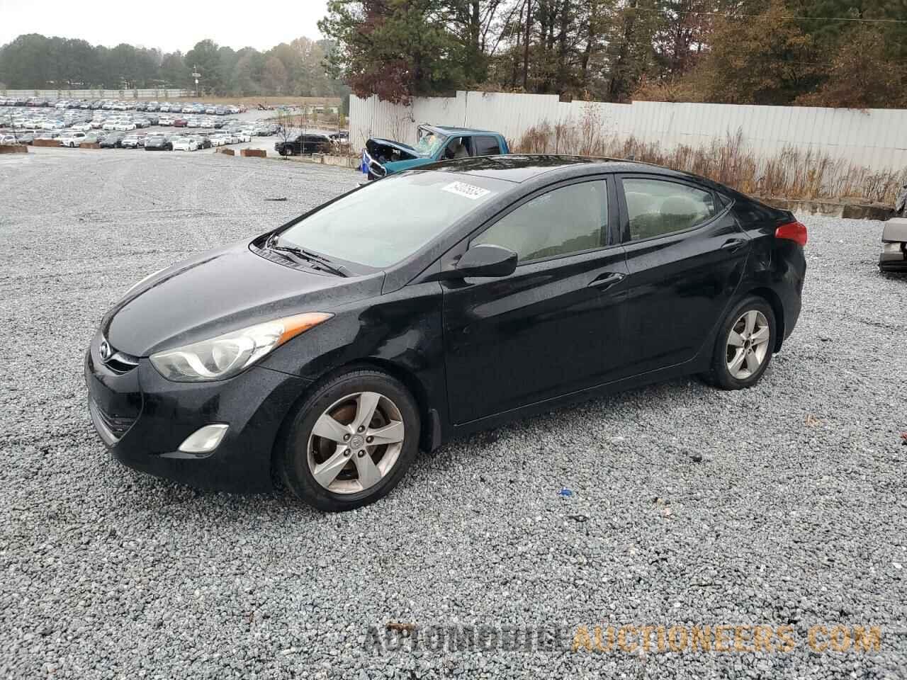 5NPDH4AE9CH139448 HYUNDAI ELANTRA 2012