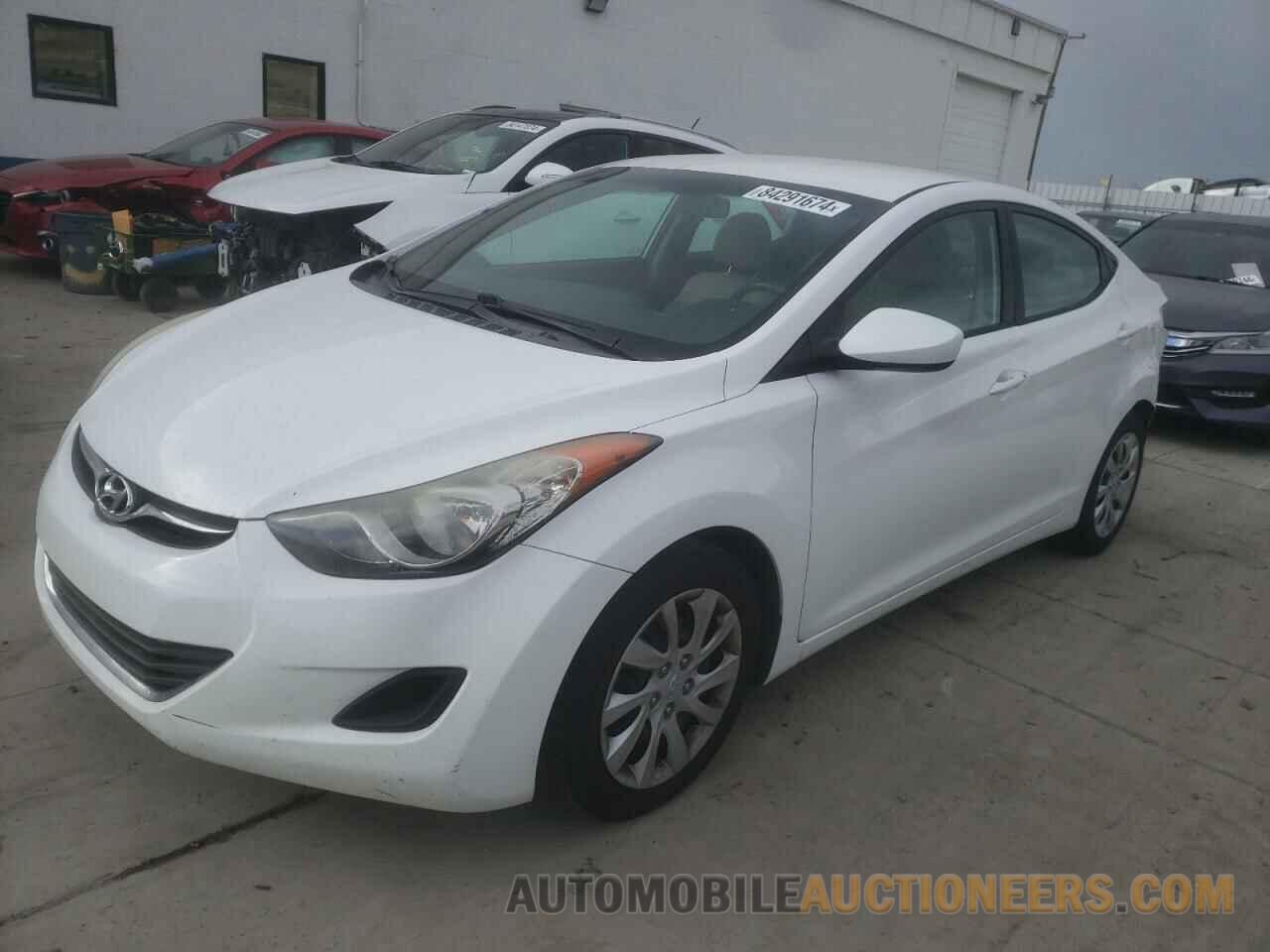 5NPDH4AE9DH224761 HYUNDAI ELANTRA 2013