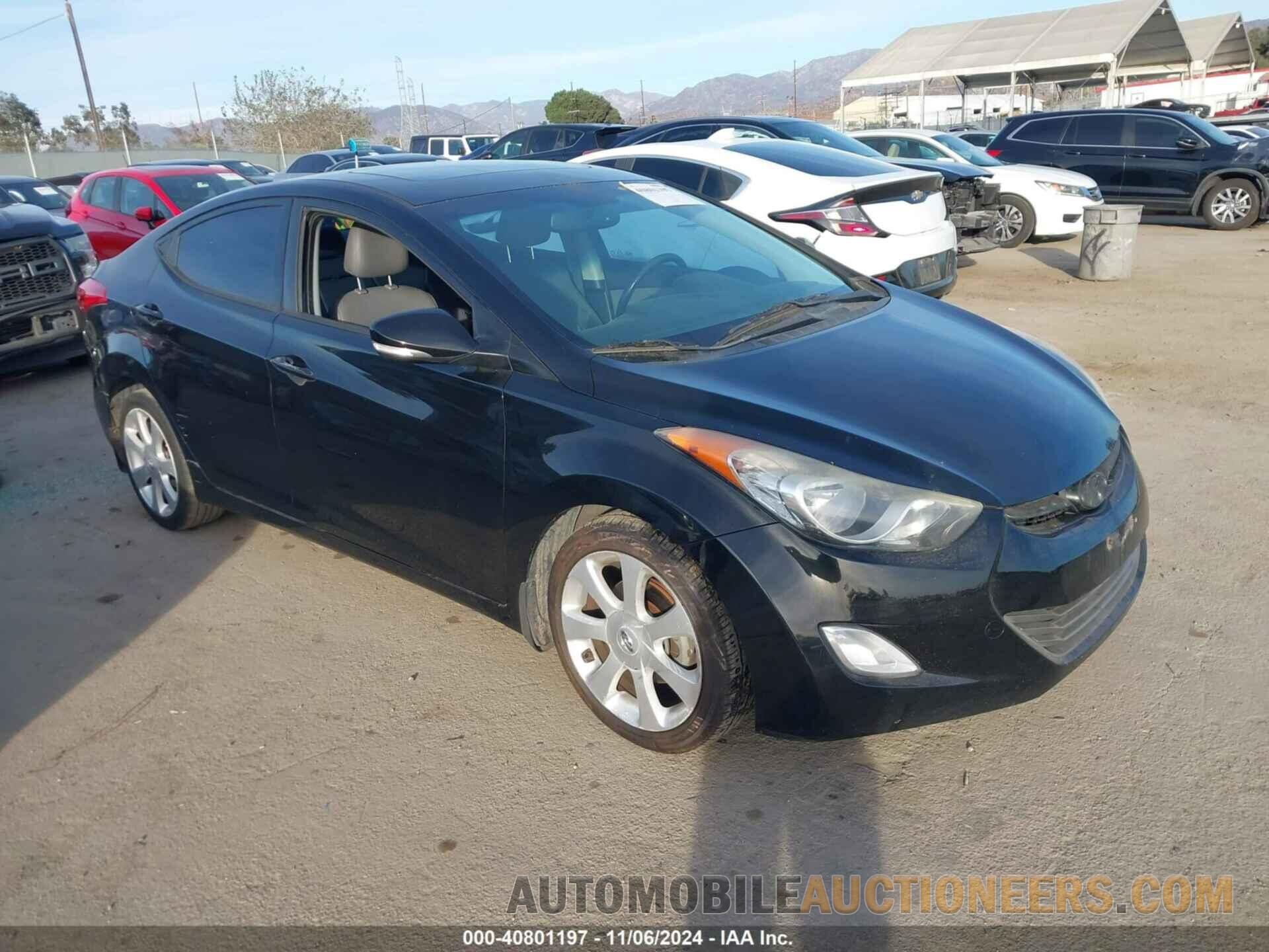 5NPDH4AE9DH284605 HYUNDAI ELANTRA 2013