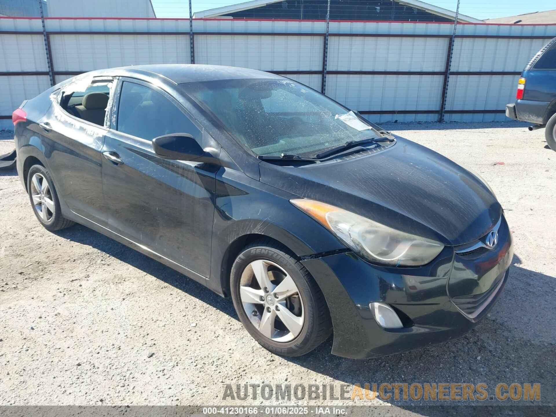 5NPDH4AE9DH300446 HYUNDAI ELANTRA 2013