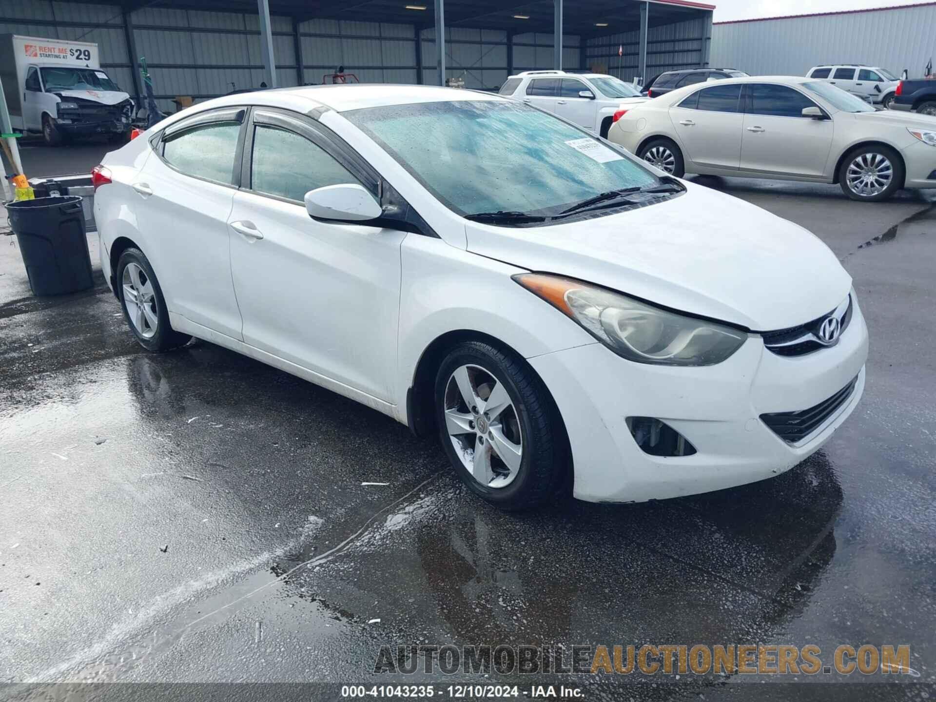 5NPDH4AE9DH338047 HYUNDAI ELANTRA 2013