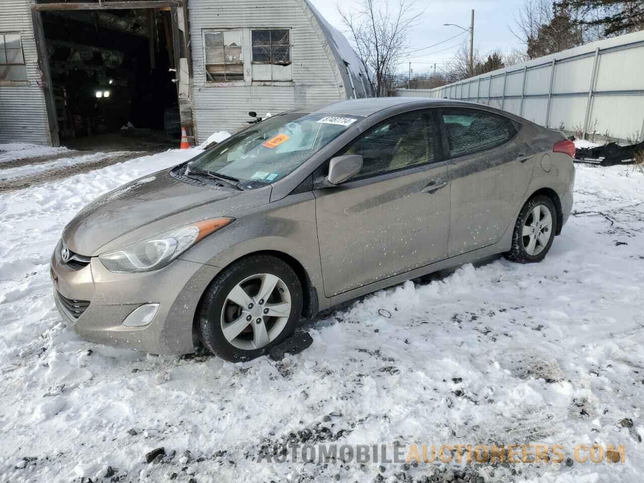 5NPDH4AE9DH383702 HYUNDAI ELANTRA 2013