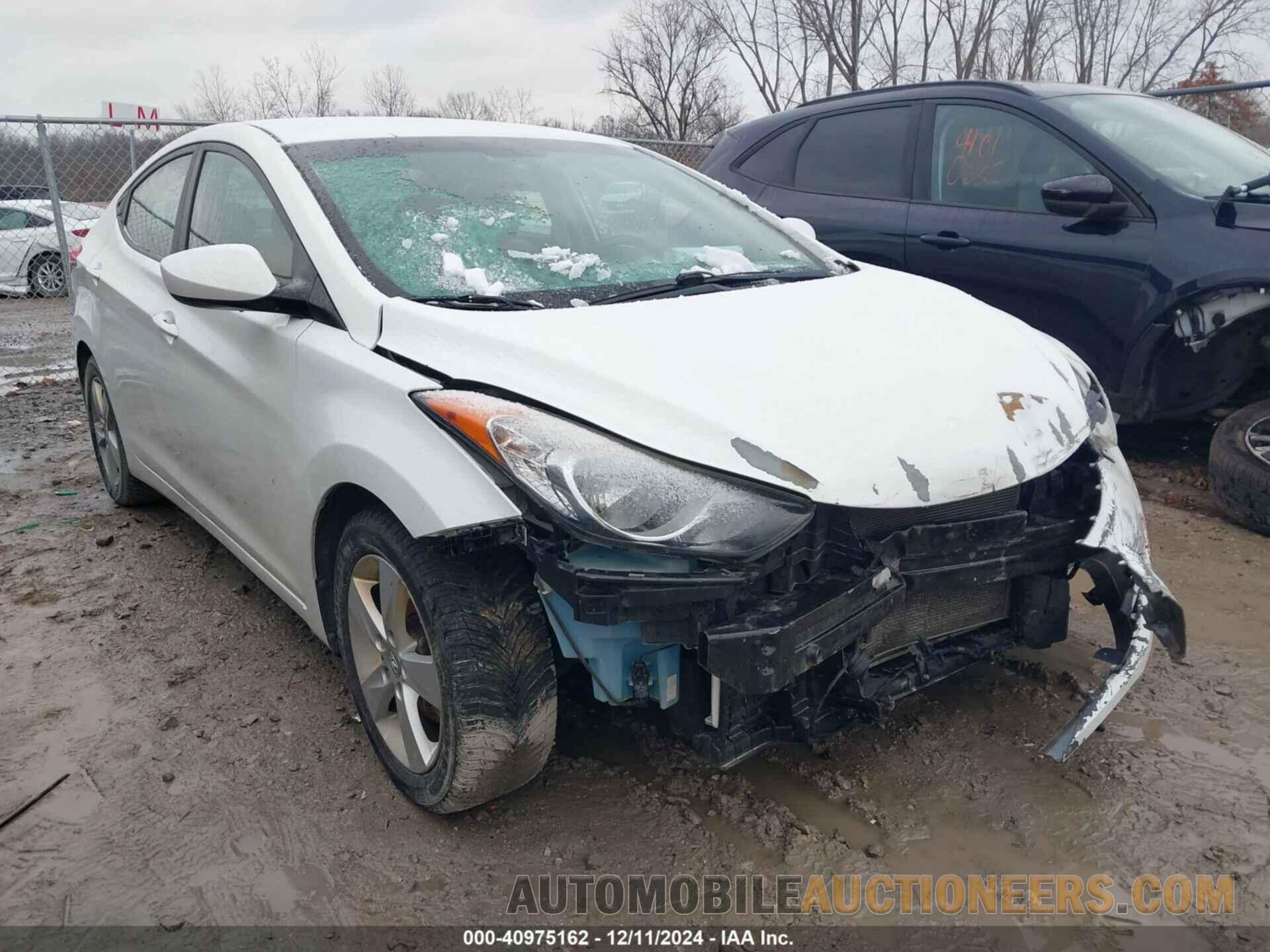 5NPDH4AE9DH390603 HYUNDAI ELANTRA 2013