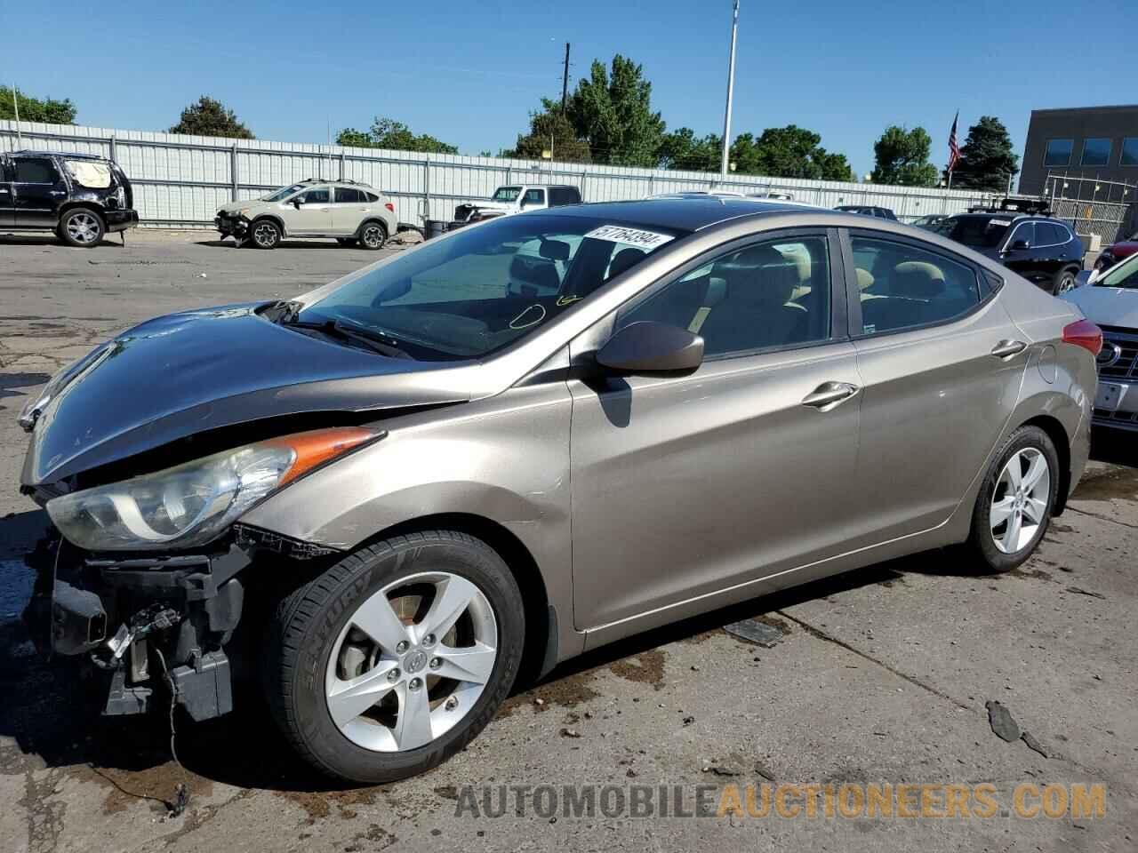 5NPDH4AE9DH430744 HYUNDAI ELANTRA 2013