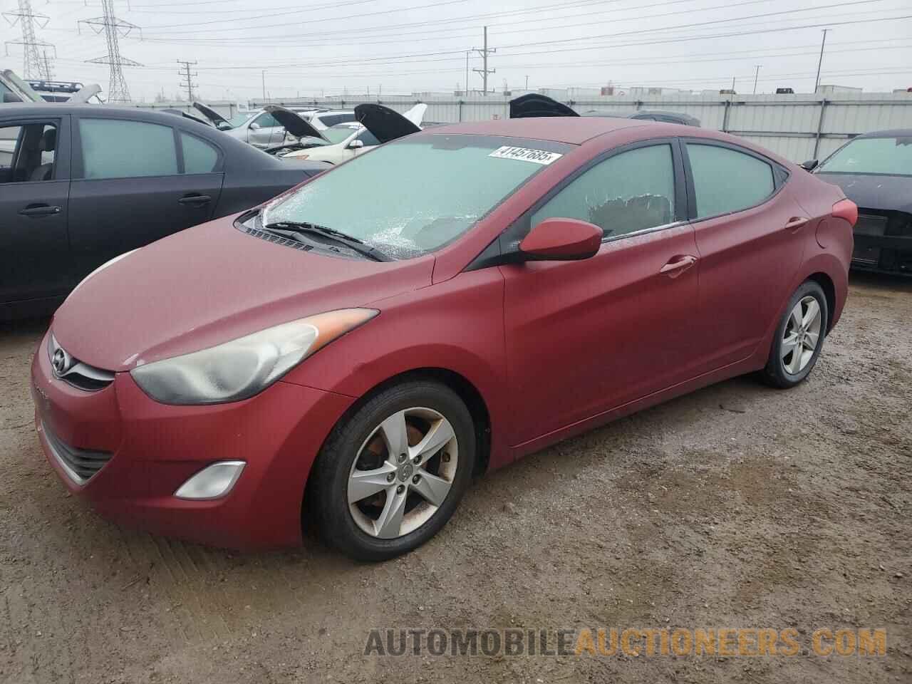 5NPDH4AE9DH444384 HYUNDAI ELANTRA 2013