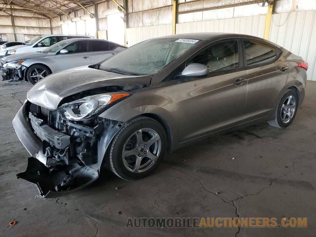 5NPDH4AE9DH449228 HYUNDAI ELANTRA 2013