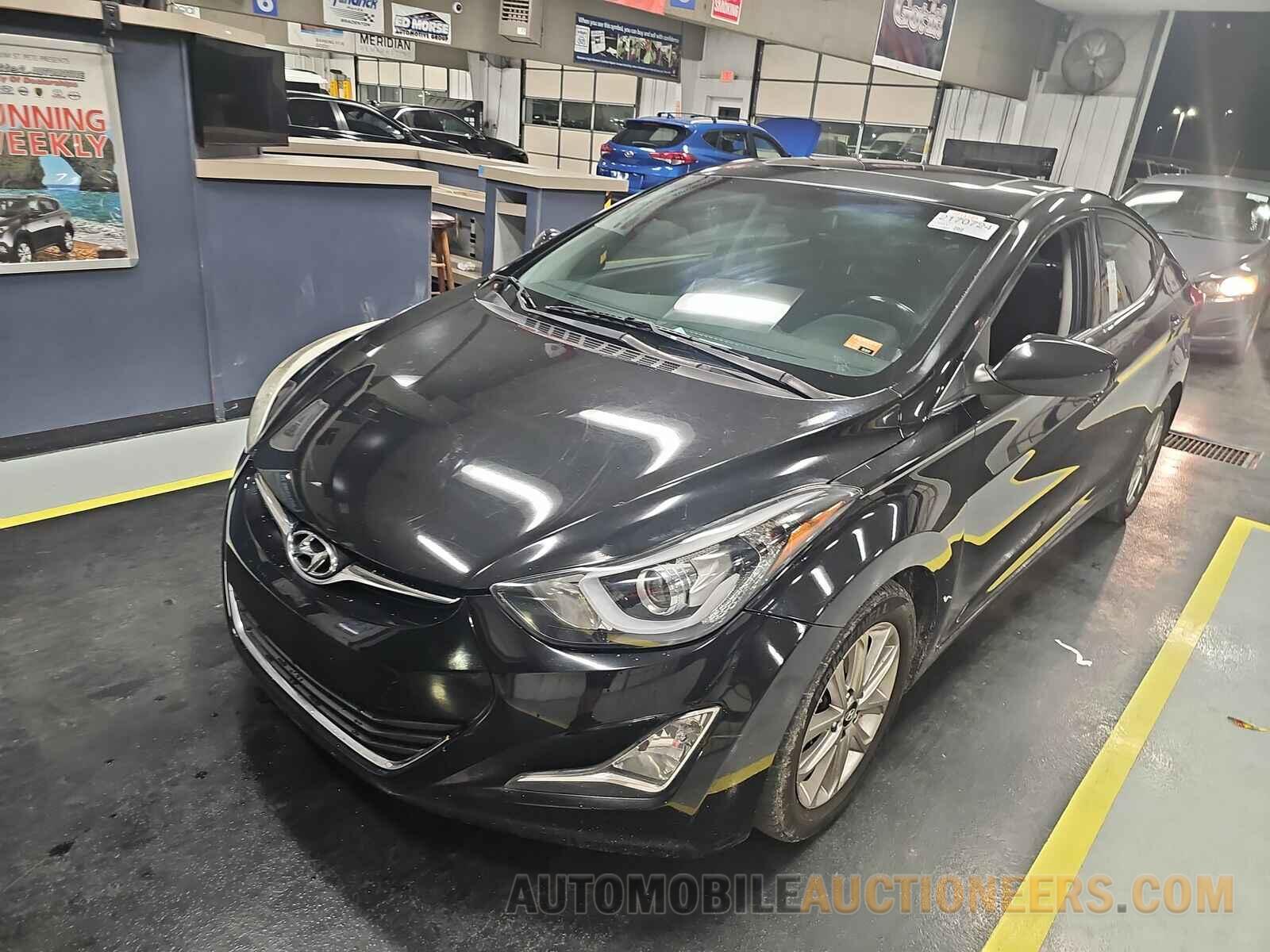 5NPDH4AE9FH590965 Hyundai Elantra SE 2015