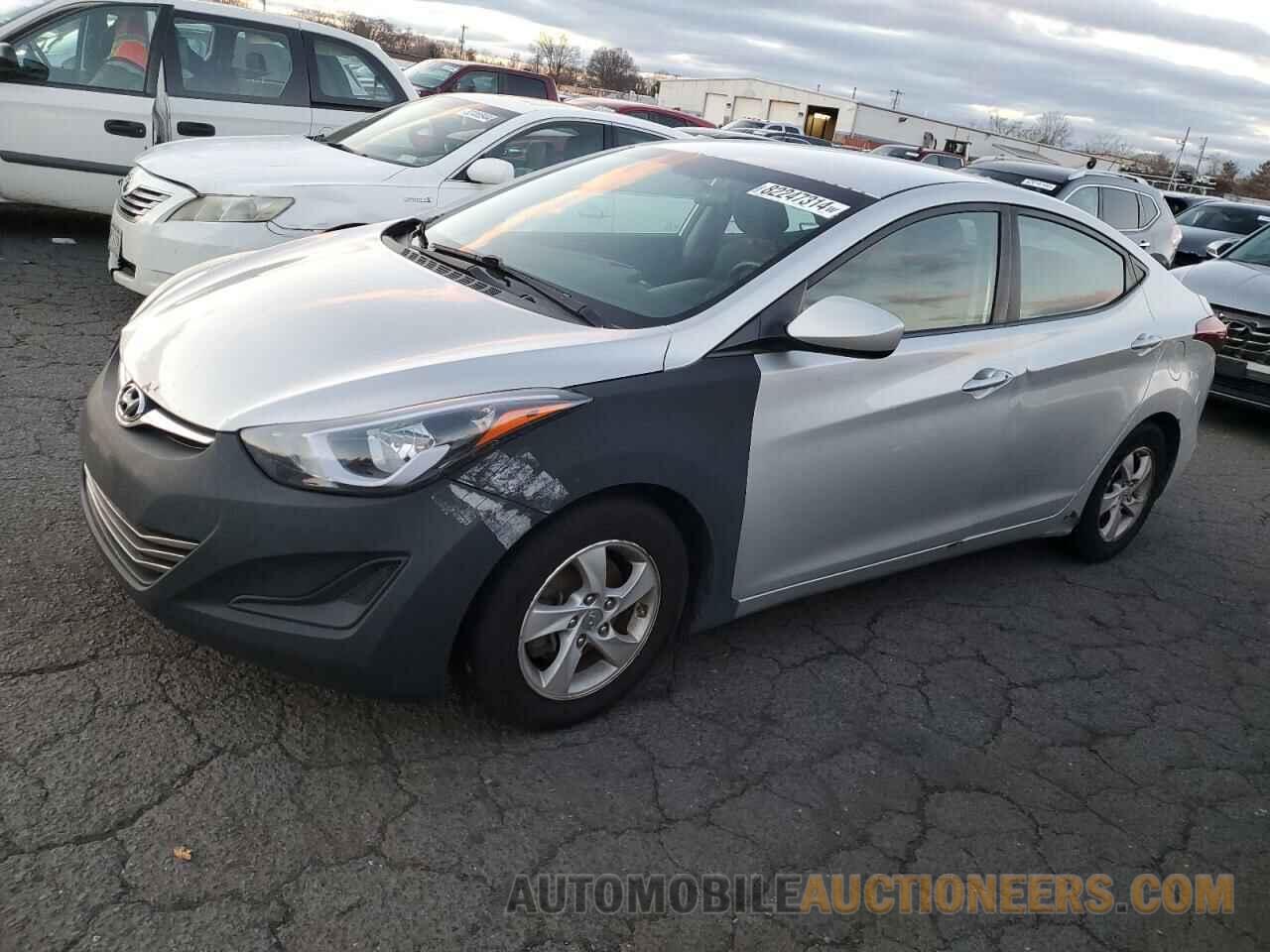 5NPDH4AE9FH633216 HYUNDAI ELANTRA 2015