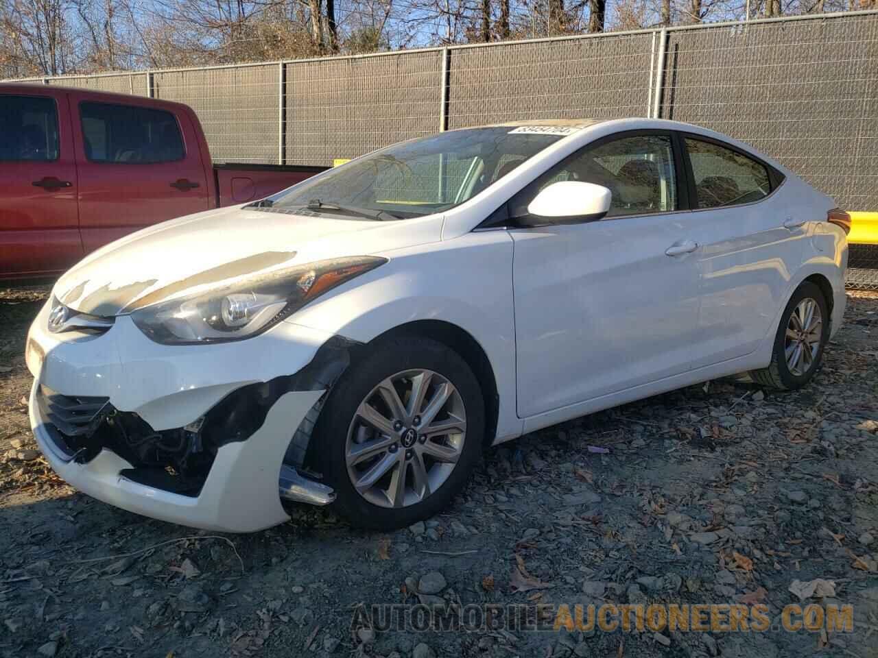 5NPDH4AE9FH634270 HYUNDAI ELANTRA 2015