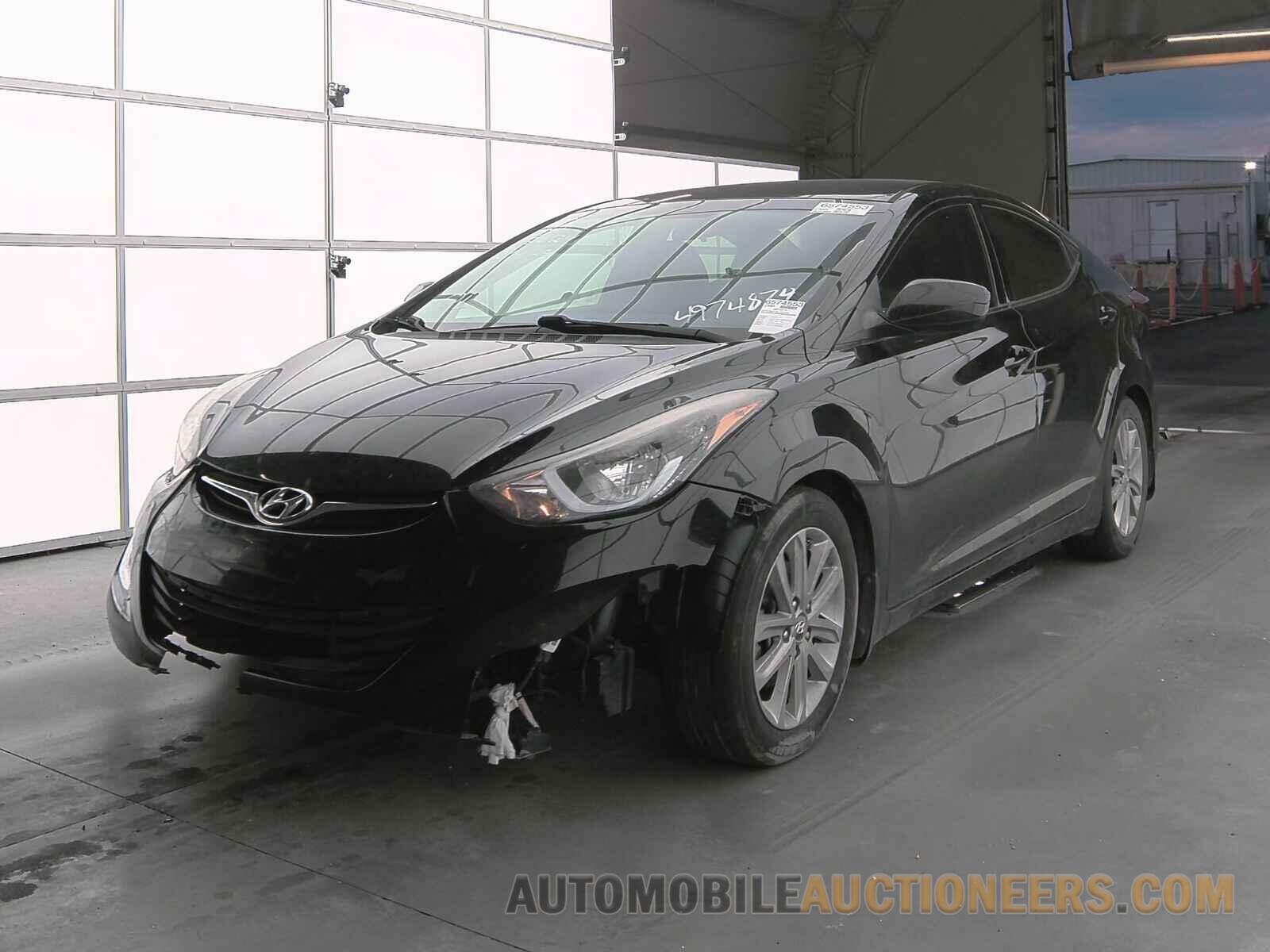 5NPDH4AE9GH664886 Hyundai Elantra SE 2016