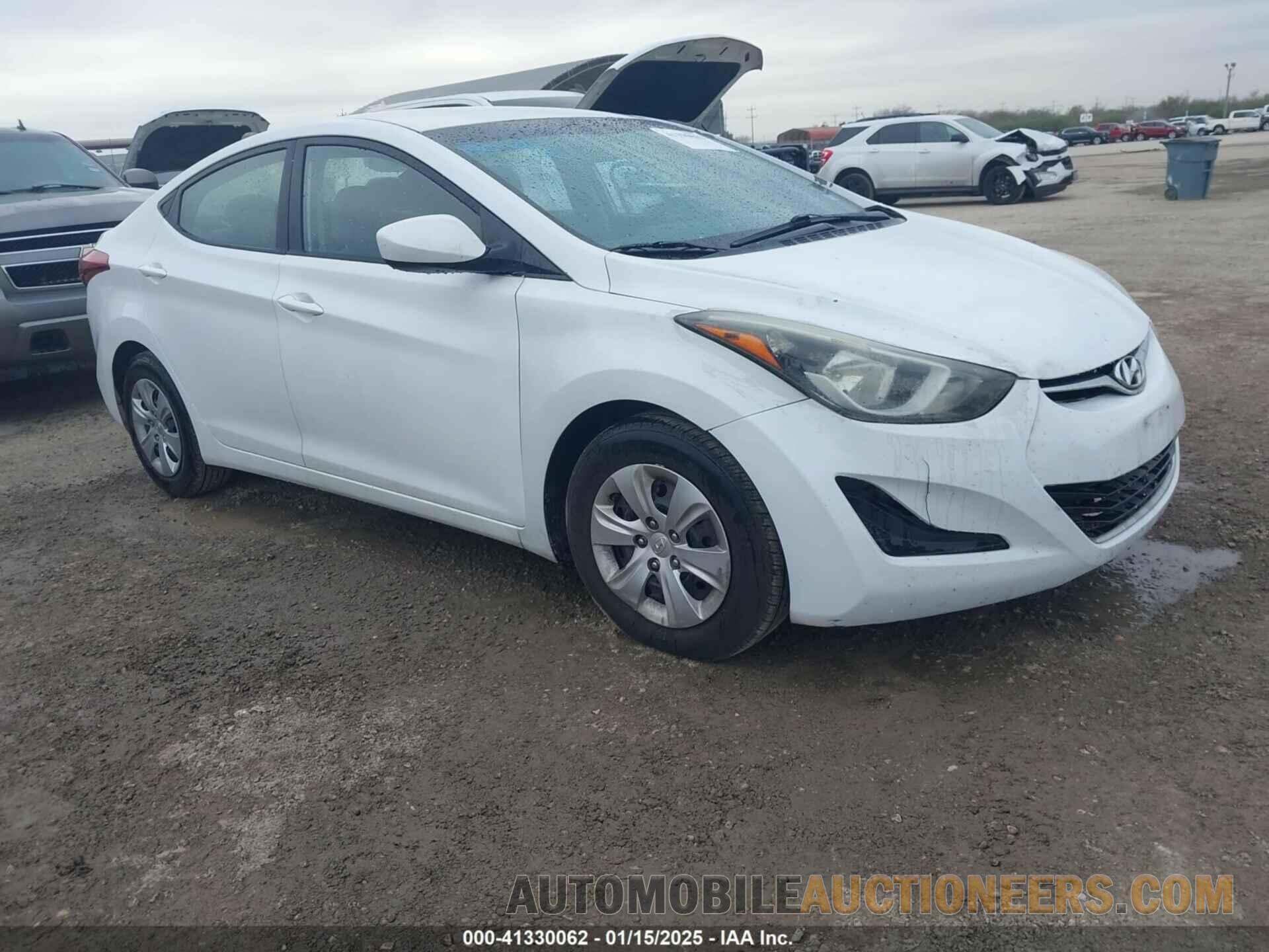 5NPDH4AE9GH686709 HYUNDAI ELANTRA 2016