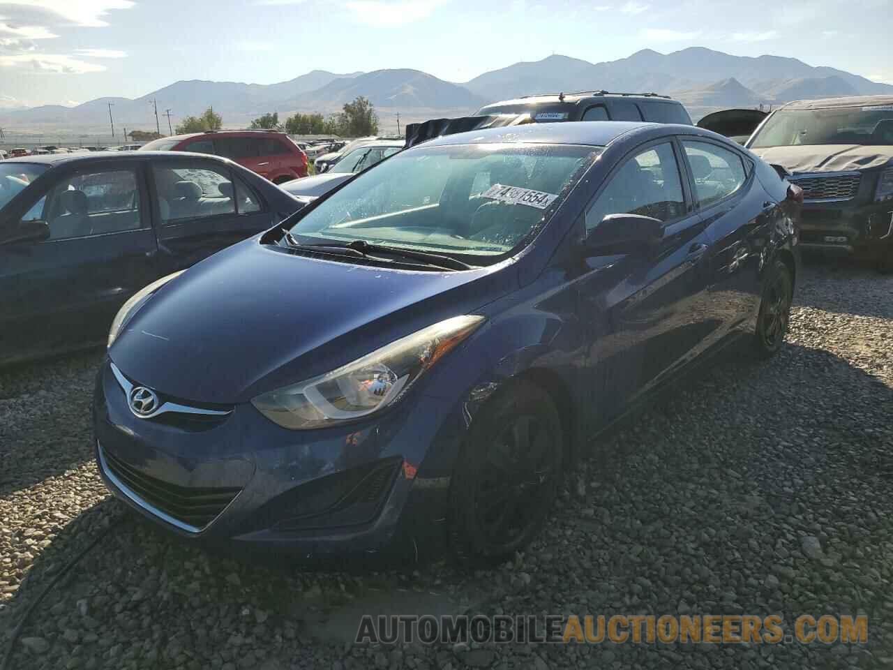 5NPDH4AE9GH686788 HYUNDAI ELANTRA 2016