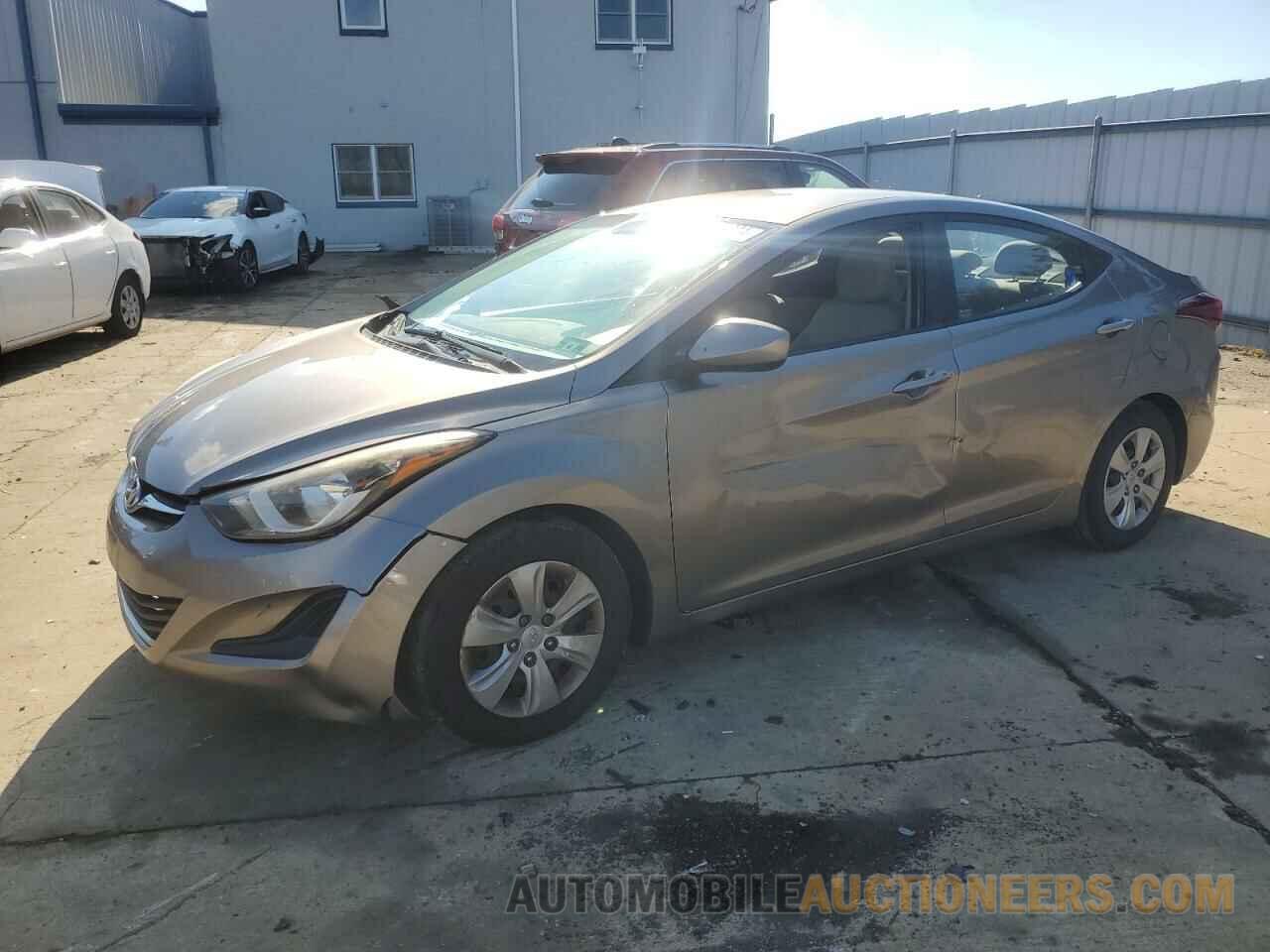 5NPDH4AE9GH716713 HYUNDAI ELANTRA 2016