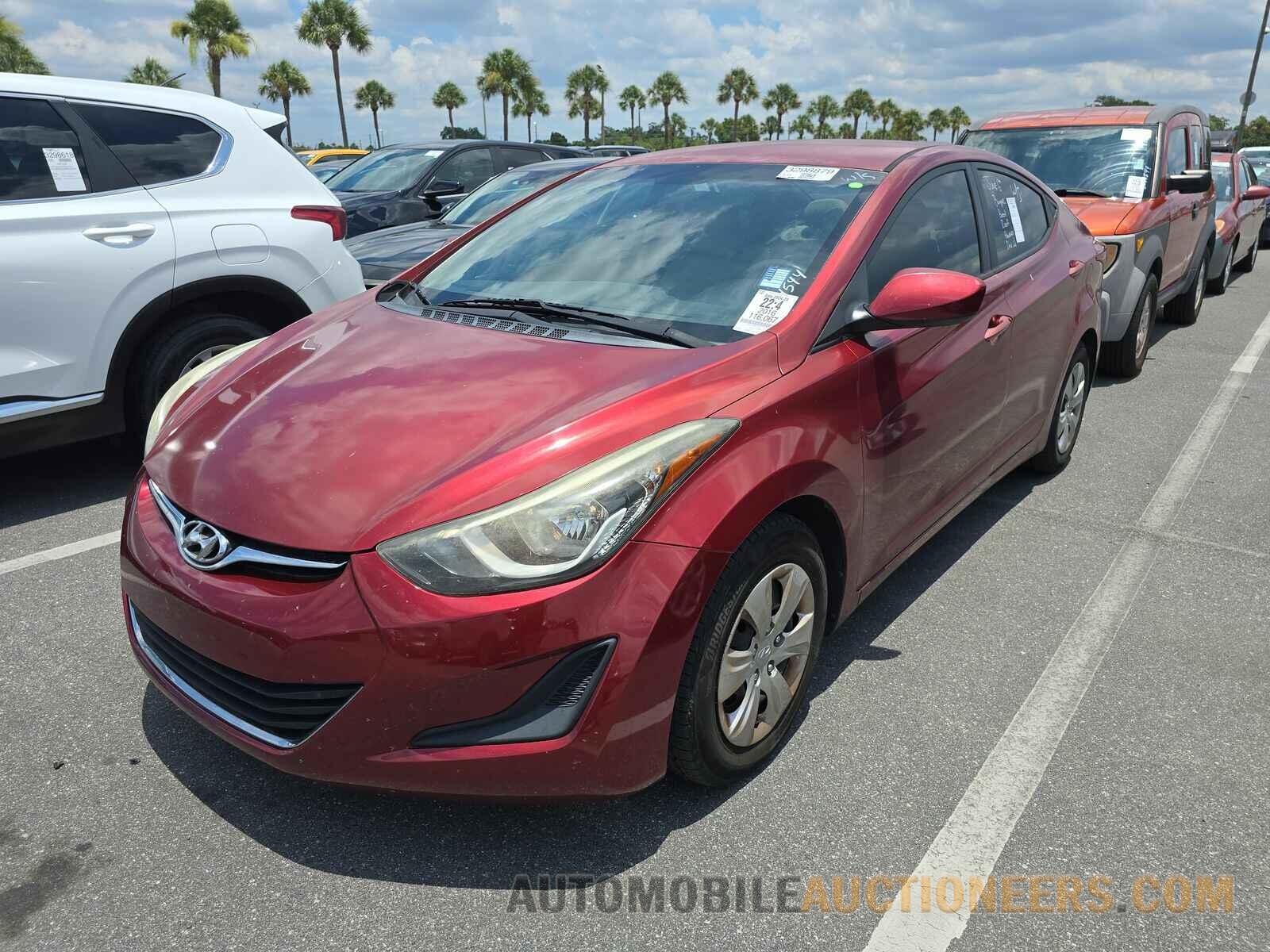 5NPDH4AE9GH771677 Hyundai Elantra SE 2016