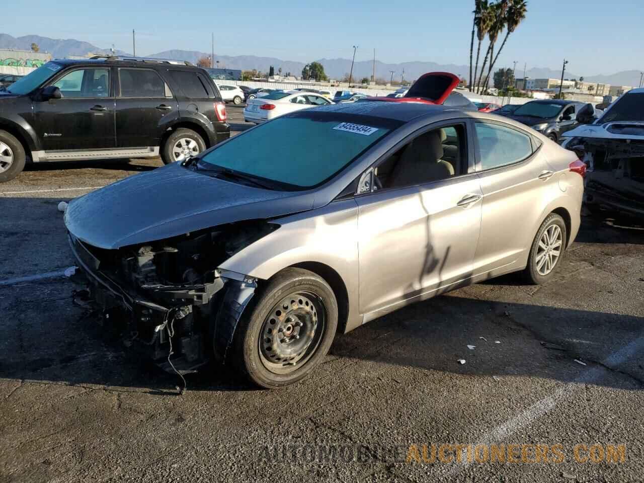 5NPDH4AE9GH779956 HYUNDAI ELANTRA 2016