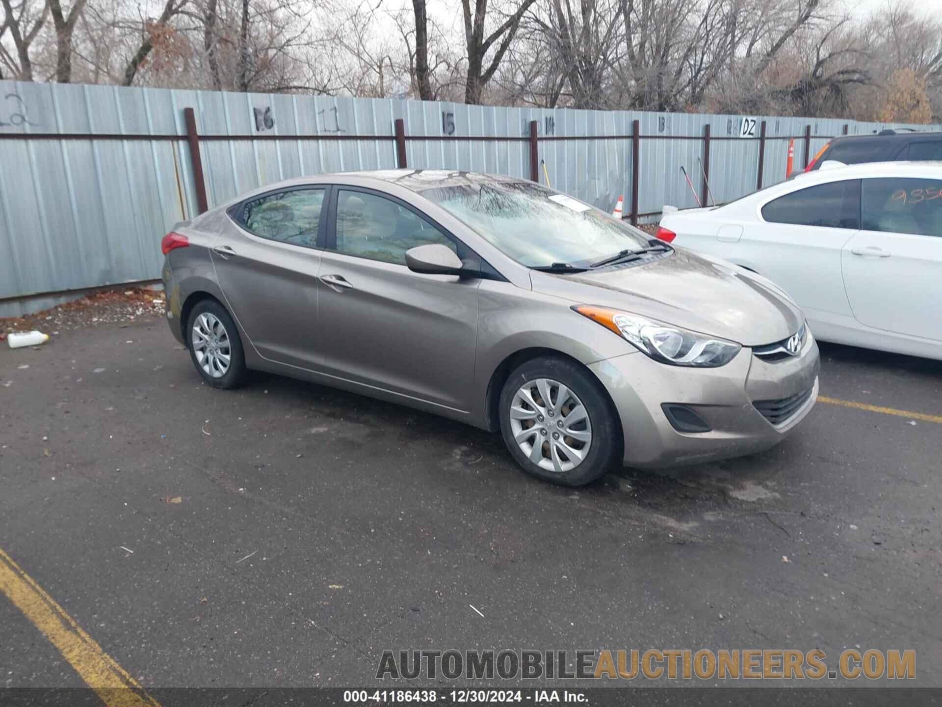 5NPDH4AEXCH090065 HYUNDAI ELANTRA 2012