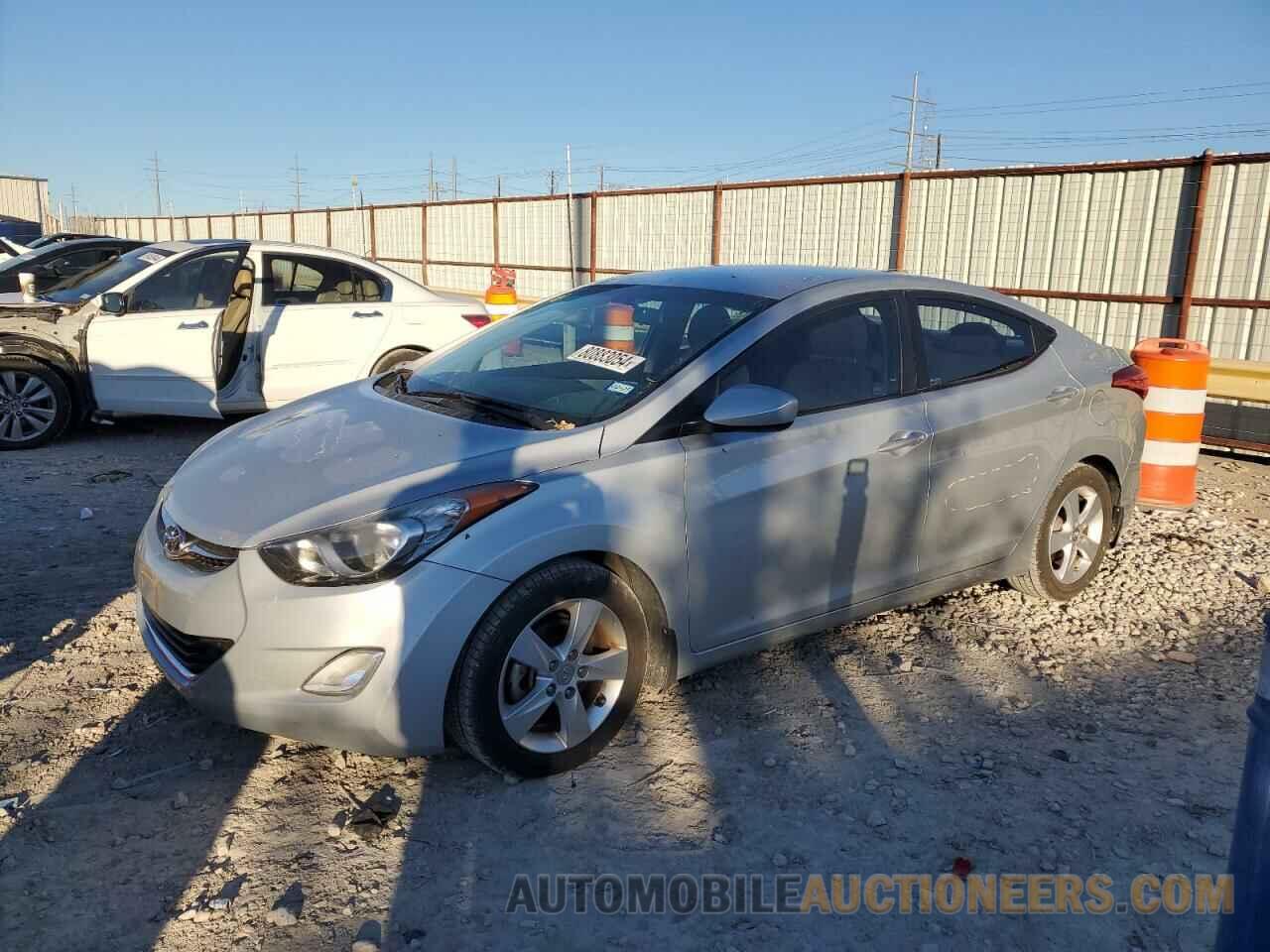 5NPDH4AEXDH247109 HYUNDAI ELANTRA 2013