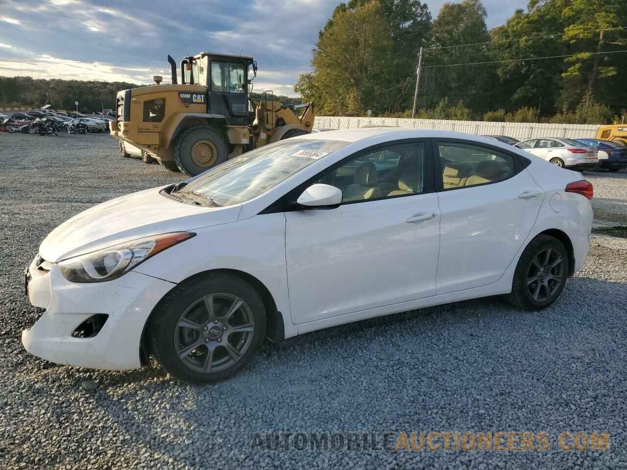 5NPDH4AEXDH262127 HYUNDAI ELANTRA 2013