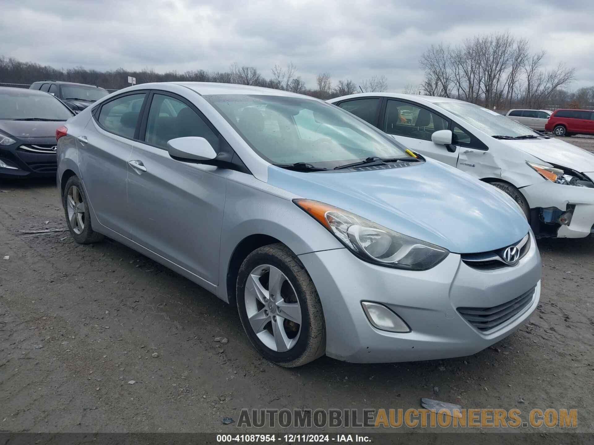 5NPDH4AEXDH276710 HYUNDAI ELANTRA 2013