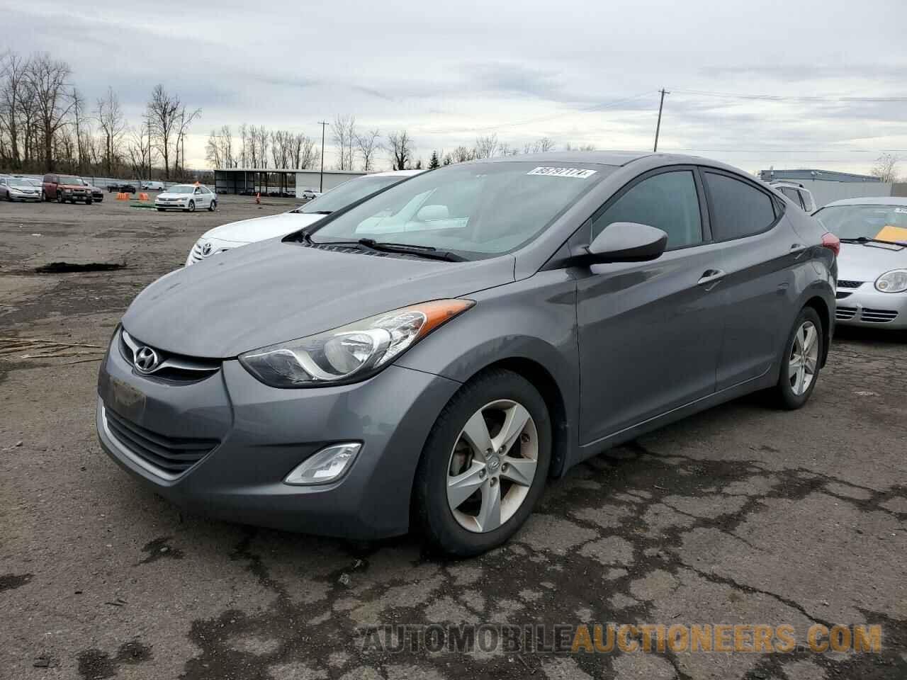 5NPDH4AEXDH286301 HYUNDAI ELANTRA 2013