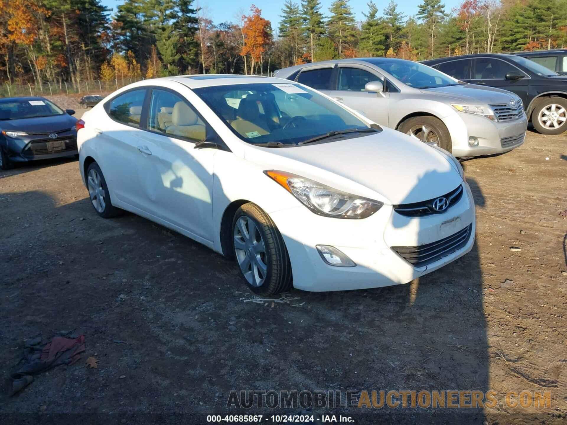 5NPDH4AEXDH326165 HYUNDAI ELANTRA 2013