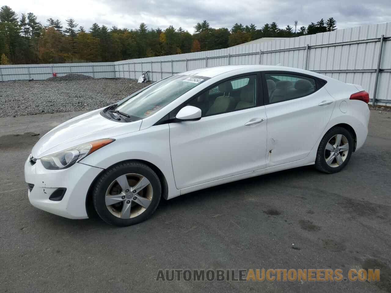 5NPDH4AEXDH337778 HYUNDAI ELANTRA 2013