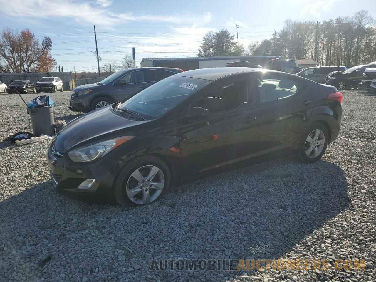 5NPDH4AEXDH348179 HYUNDAI ELANTRA 2013