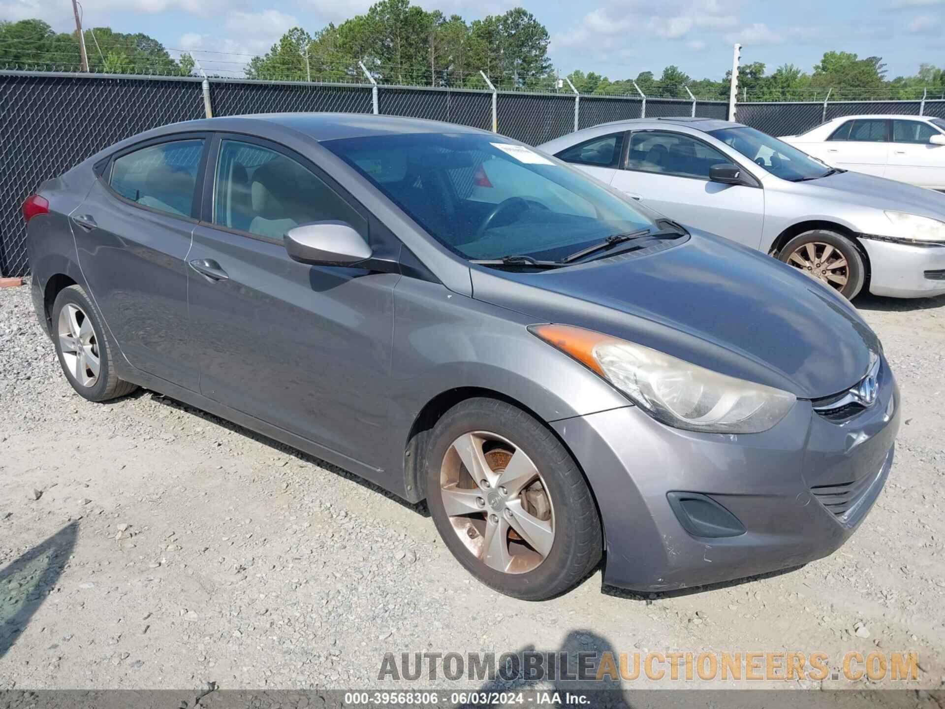 5NPDH4AEXDH370926 HYUNDAI ELANTRA 2013