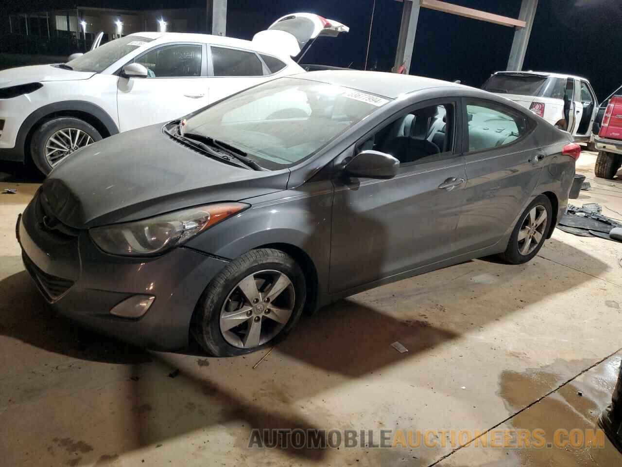 5NPDH4AEXDH426900 HYUNDAI ELANTRA 2013