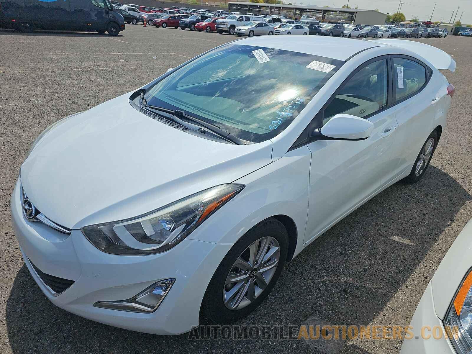 5NPDH4AEXFH585080 Hyundai Elantra SE 2015