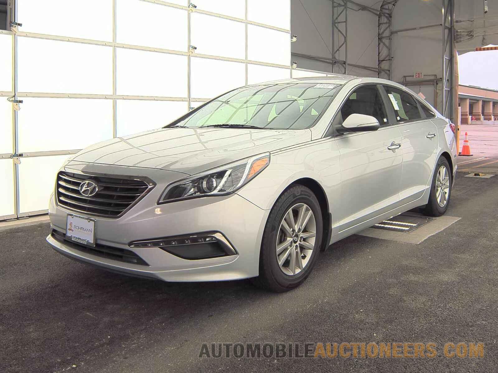 5NPE24AA7FH127807 Hyundai Sonata 2015