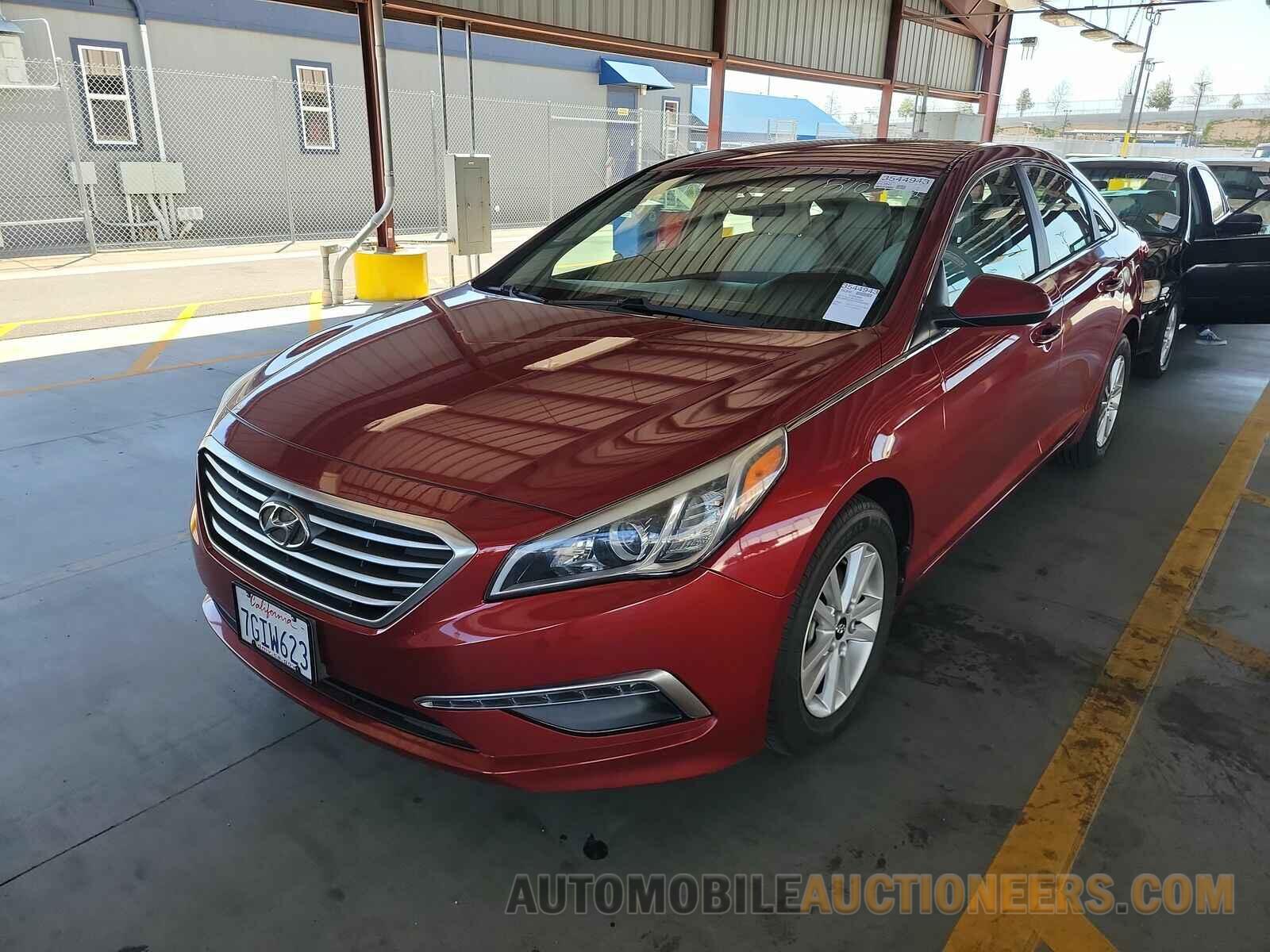 5NPE24AF0FH004586 Hyundai Sonata 2015