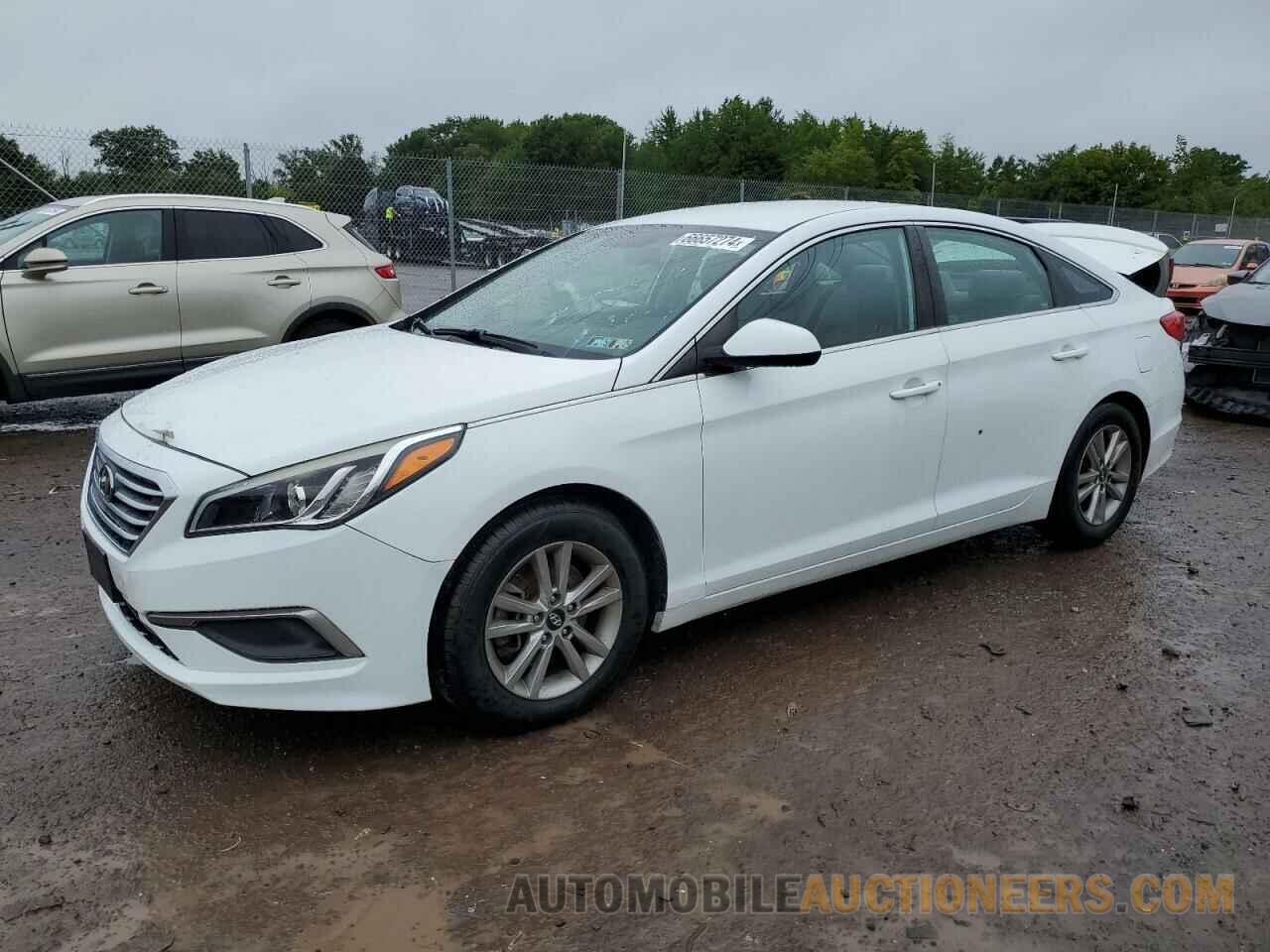 5NPE24AF0HH592041 HYUNDAI SONATA 2017