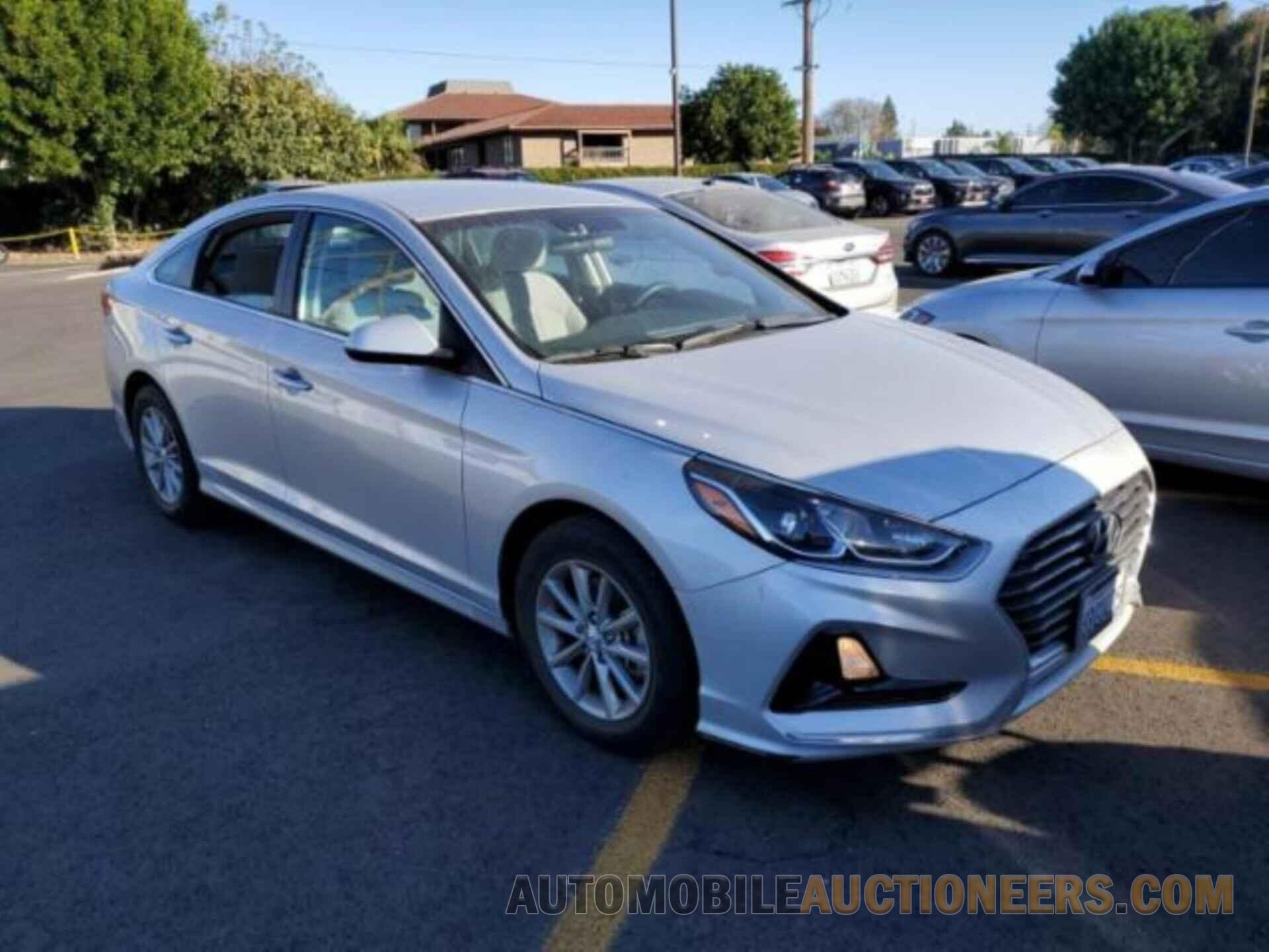 5NPE24AF0JH615758 HYUNDAI SONATA 2018