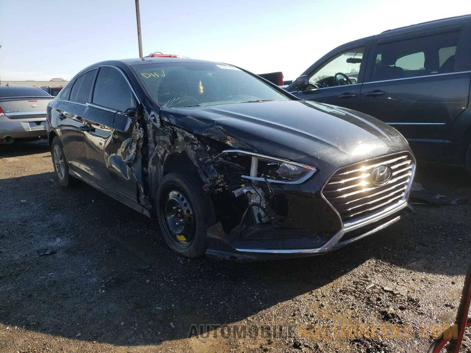 5NPE24AF0JH666841 HYUNDAI SONATA 2018