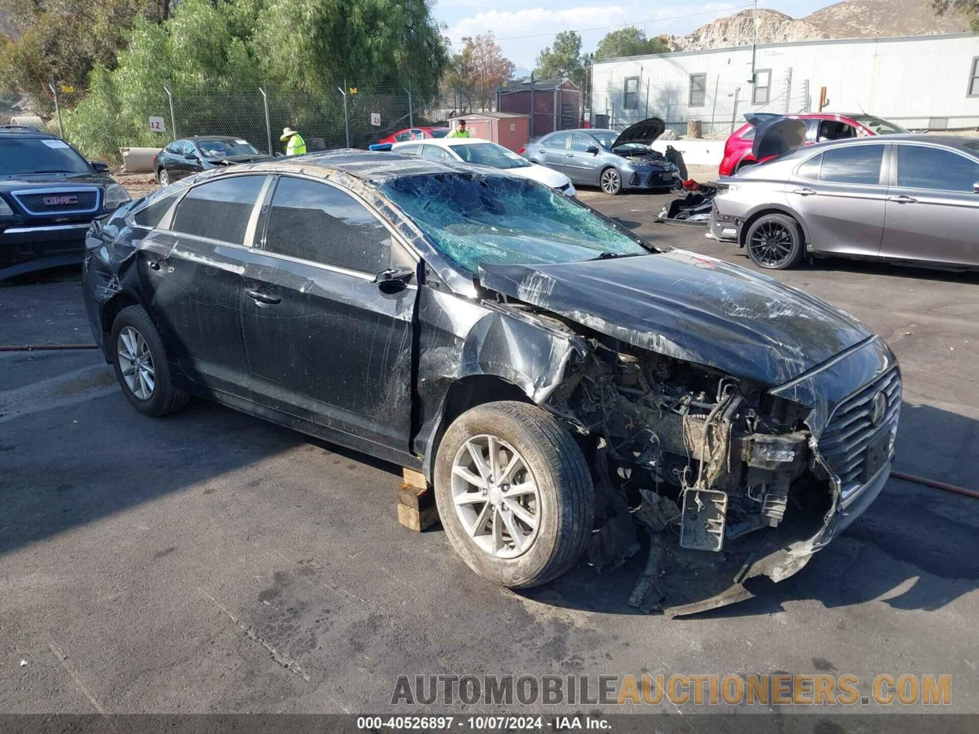 5NPE24AF0KH805917 HYUNDAI SONATA 2019