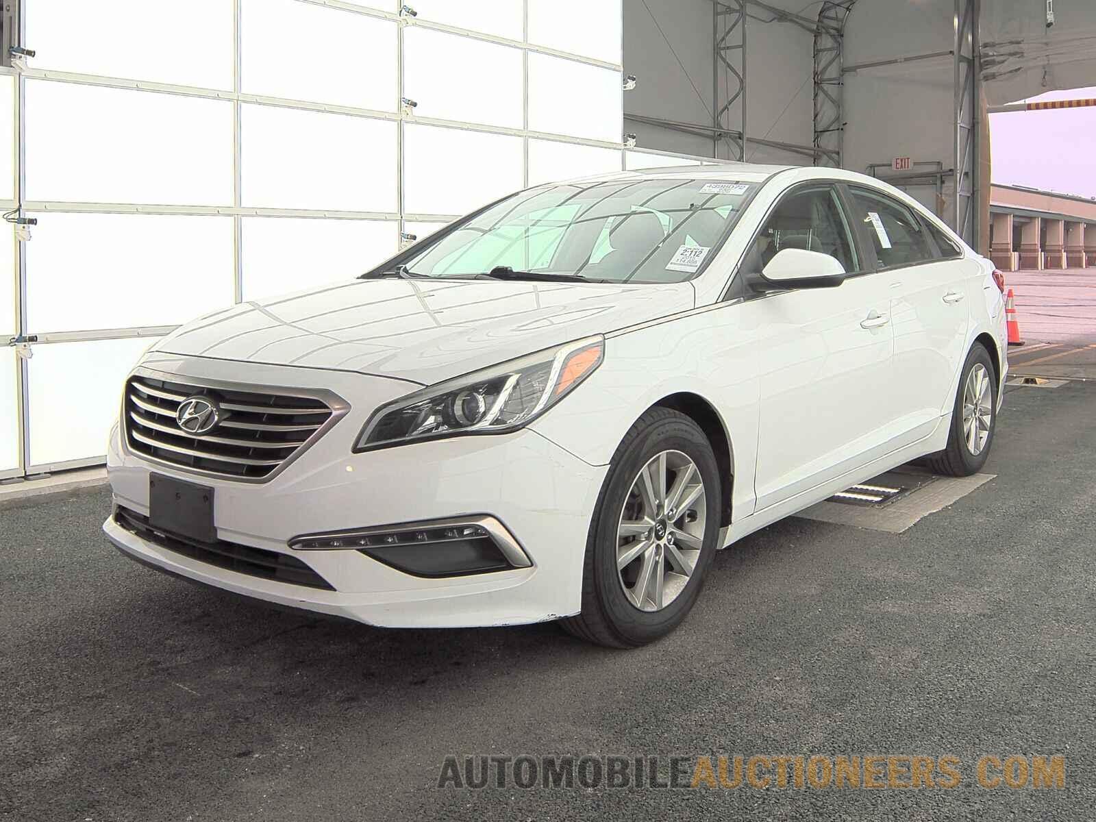 5NPE24AF1FH025902 Hyundai Sonata 2015