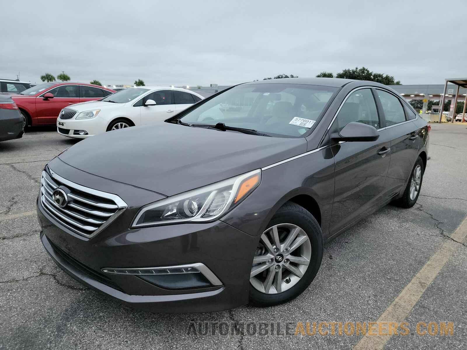 5NPE24AF1FH241135 Hyundai Sonata 2015